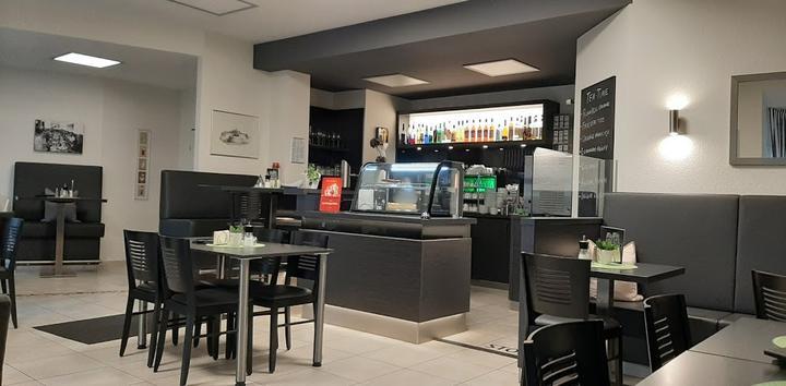 Café-Bistro am Brunnen